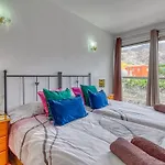 Jupiter Apartment